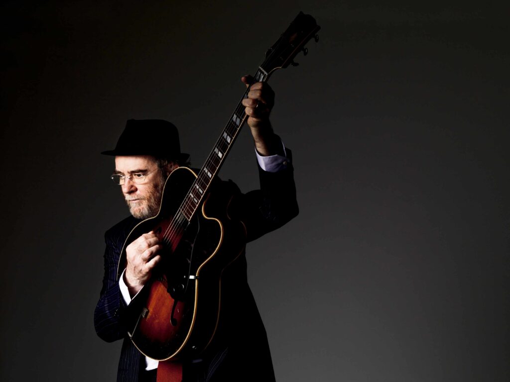 Ritratto Fotografico di Lusso in Milano - Francesco De Gregori portrayed by Gianluigi Di Napoli for Vanity Fair